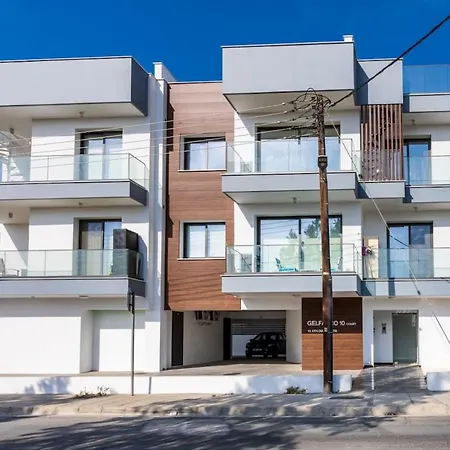 Azoria - Stylish 1-br & Balcony In *